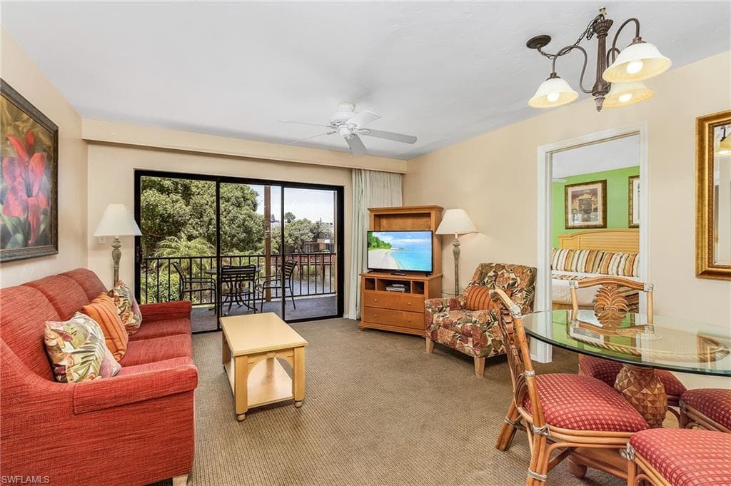 600 Neapolitan WAY 233 NAPLES, FL 34103