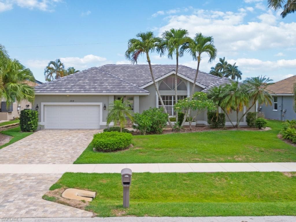 1212 Lamplighter CT MARCO ISLAND, FL 34145