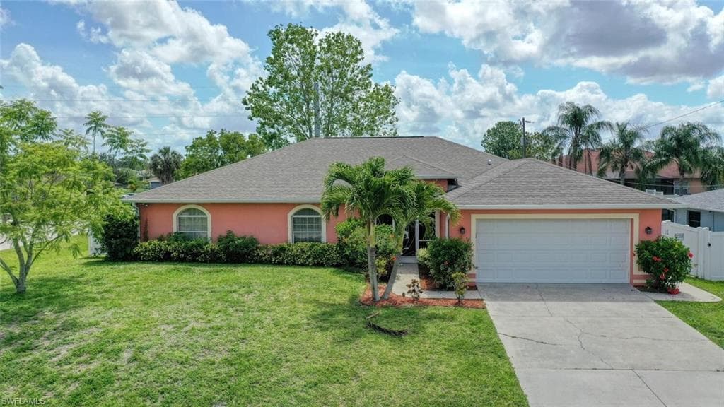 817 SE 5th CT CAPE CORAL, FL 33990