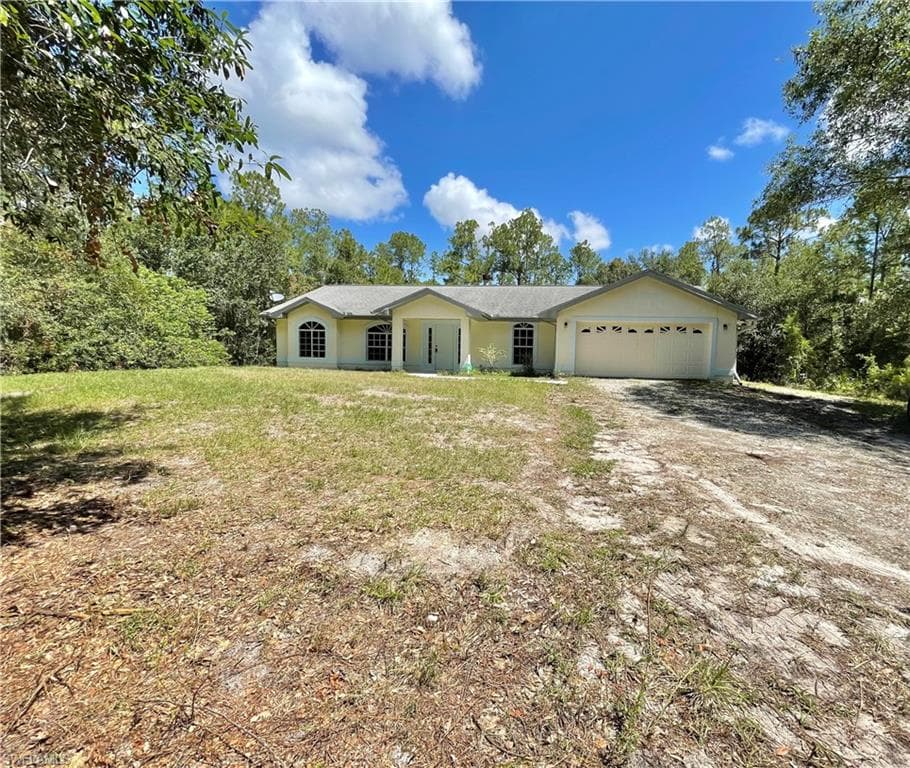 4665 8th AVE SE NAPLES, FL 34117