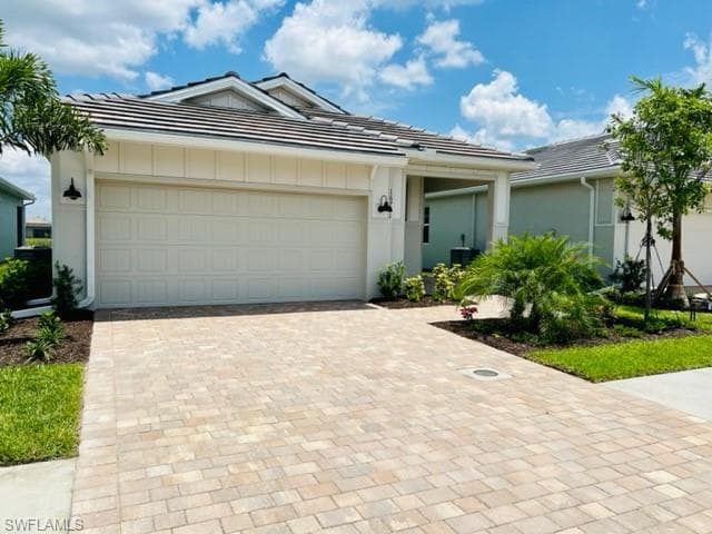 16721 SEASONS COAST DR BONITA SPRINGS, FL 34135