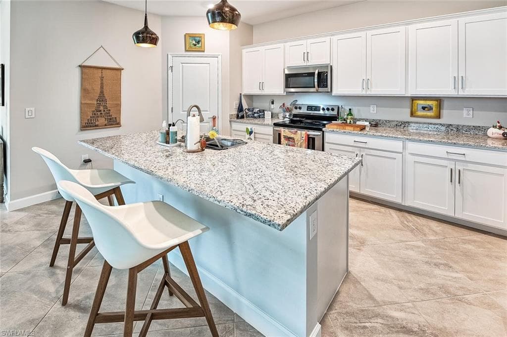 13899 Pine Lodge LN FORT MYERS, FL 33913