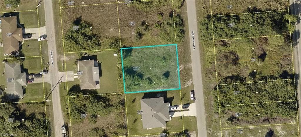 732-734 Gretchen AVE S LEHIGH ACRES, FL 33973