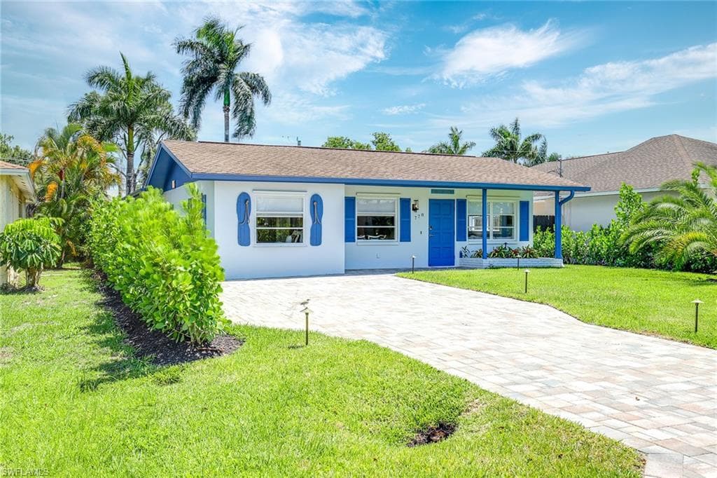 778 98th AVE N NAPLES, FL 34108