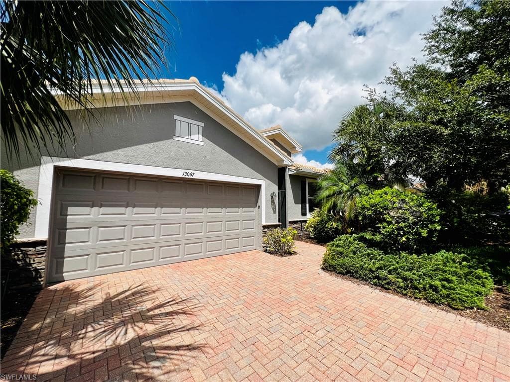 13067 Silver Thorn LOOP NORTH FORT MYERS, FL 33903