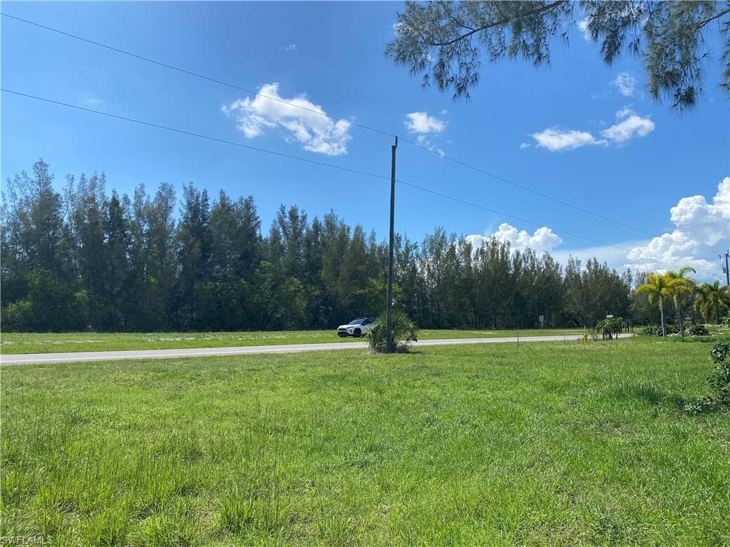 115 Old Burnt Store RD S CAPE CORAL, FL 33991
