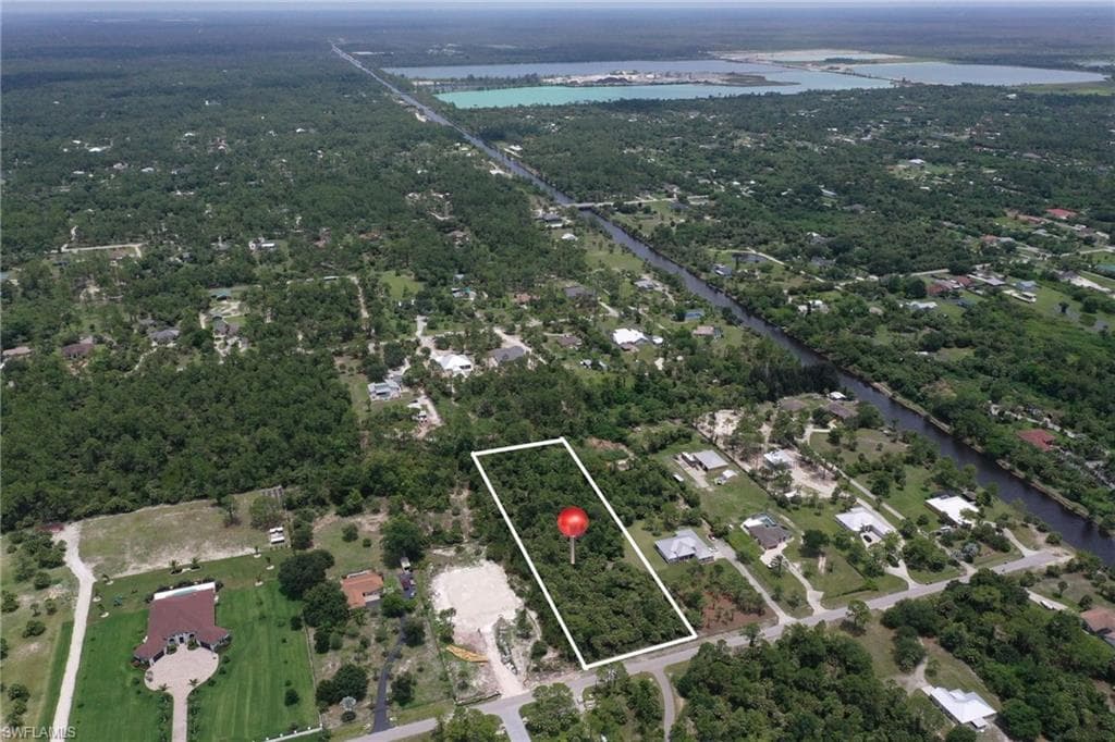 000 17th ST SW NAPLES, FL 34117
