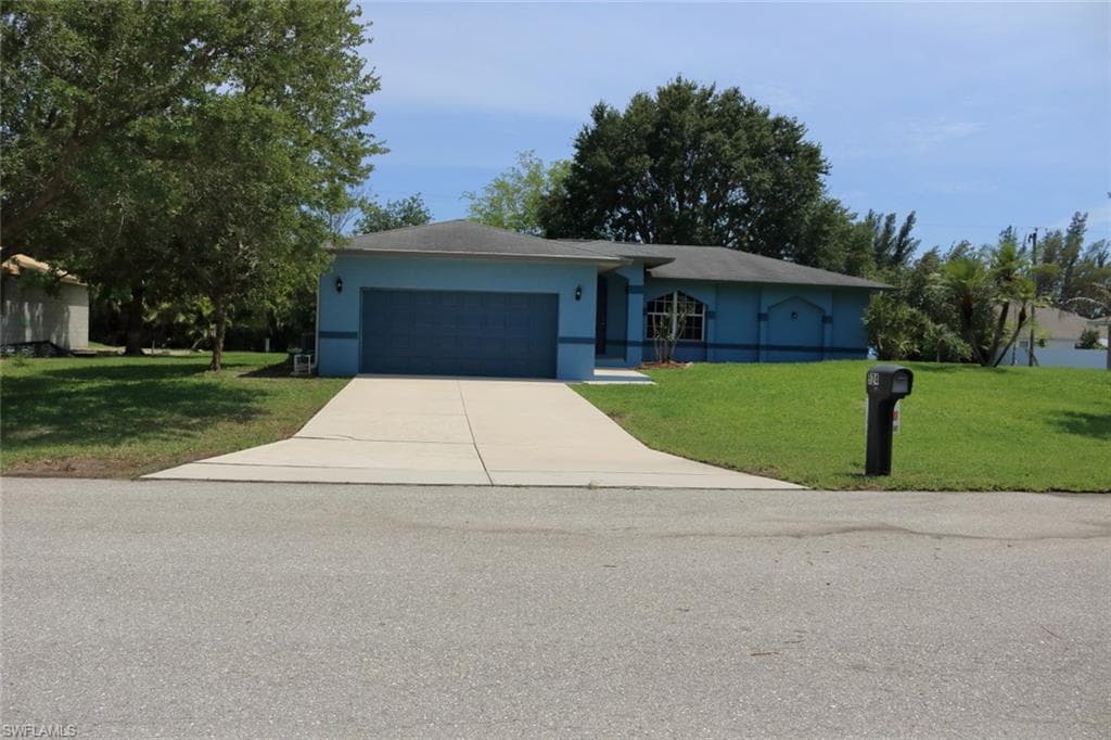 524 SW 25th LN CAPE CORAL, FL 33914