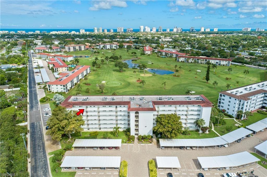 37 High Point CIR E 602 NAPLES, FL 34103