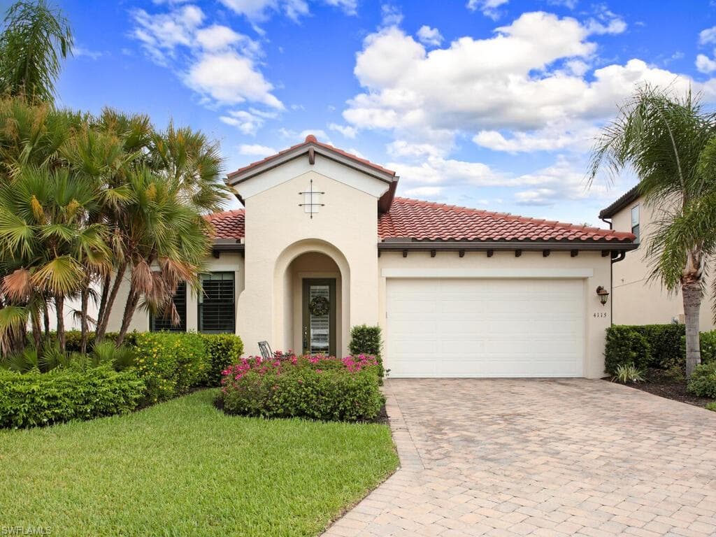 4115 Raffia DR NAPLES, FL 34119