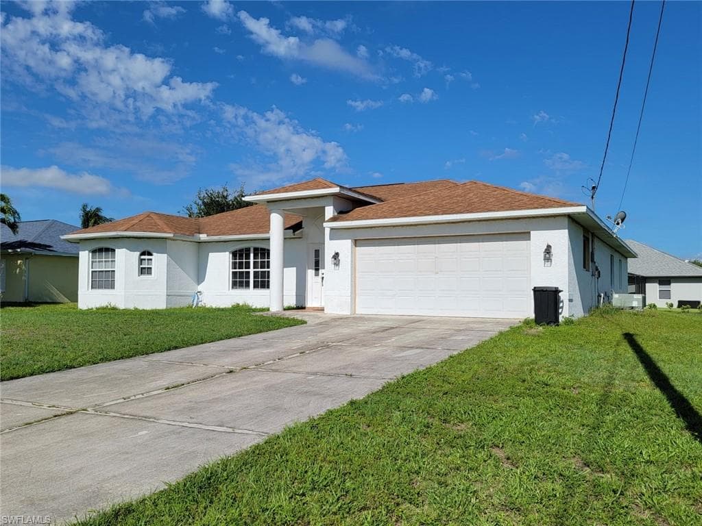 1024 SE 5th CT CAPE CORAL, FL 33990