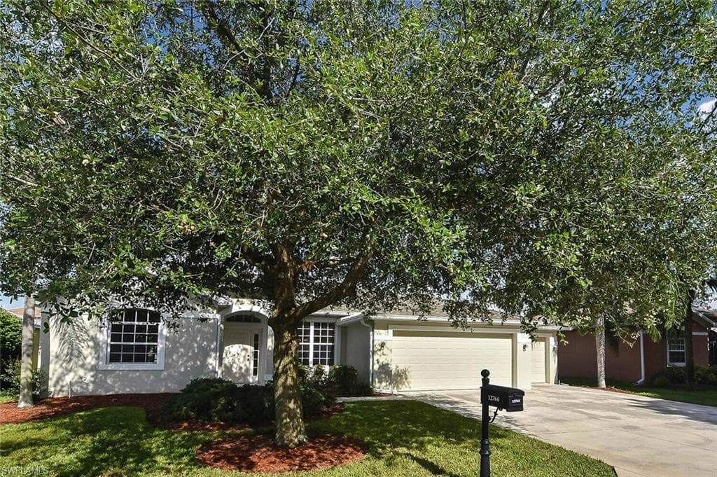 12766 Meadow Hawk DR FORT MYERS, FL 33912