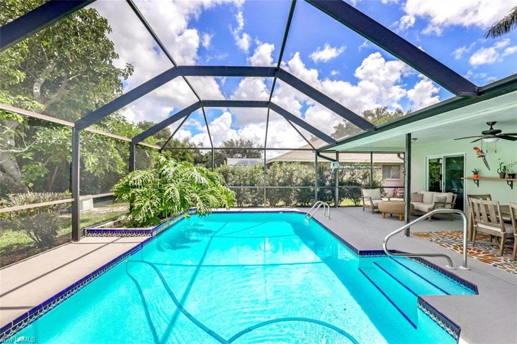 9583 Sussex ST NAPLES, FL 34109