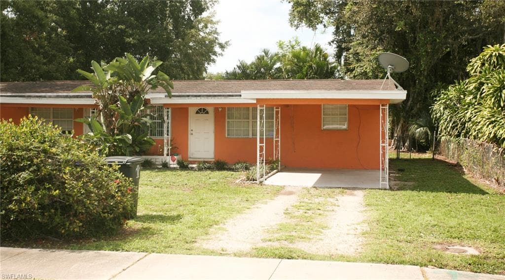 1896 Hanson ST FORT MYERS, FL 33901