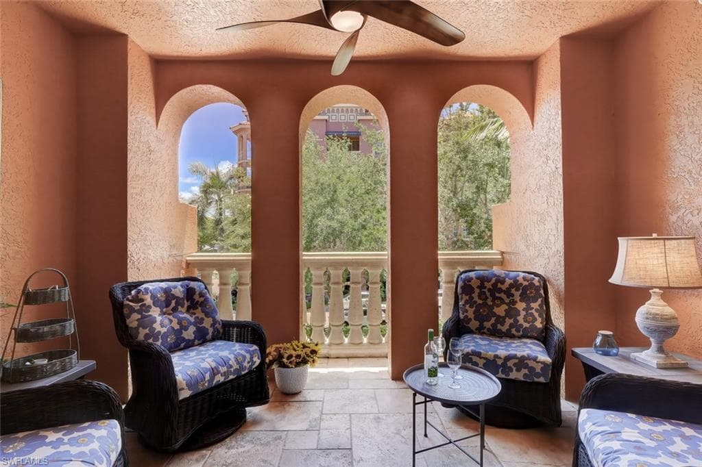 410 Bayfront PL 2202 NAPLES, FL 34102