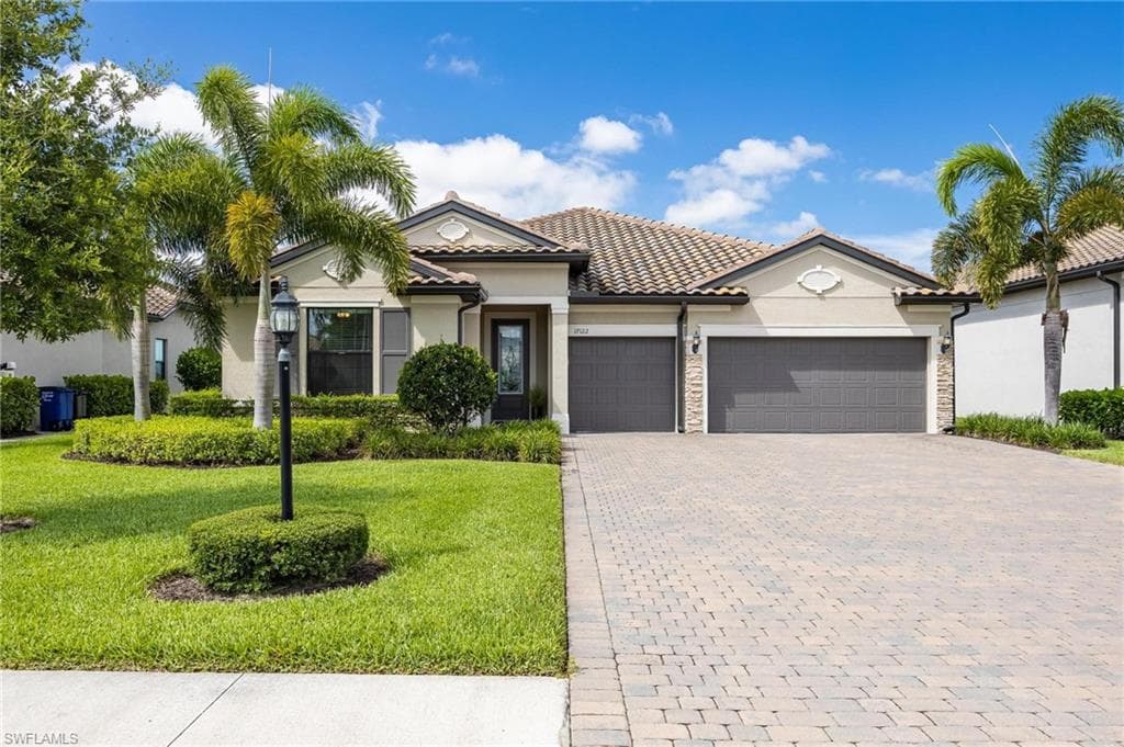 17122 Ashcomb WAY ESTERO, FL 33928