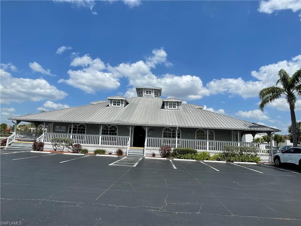 6700 Winkler RD 3 FORT MYERS, FL 33919