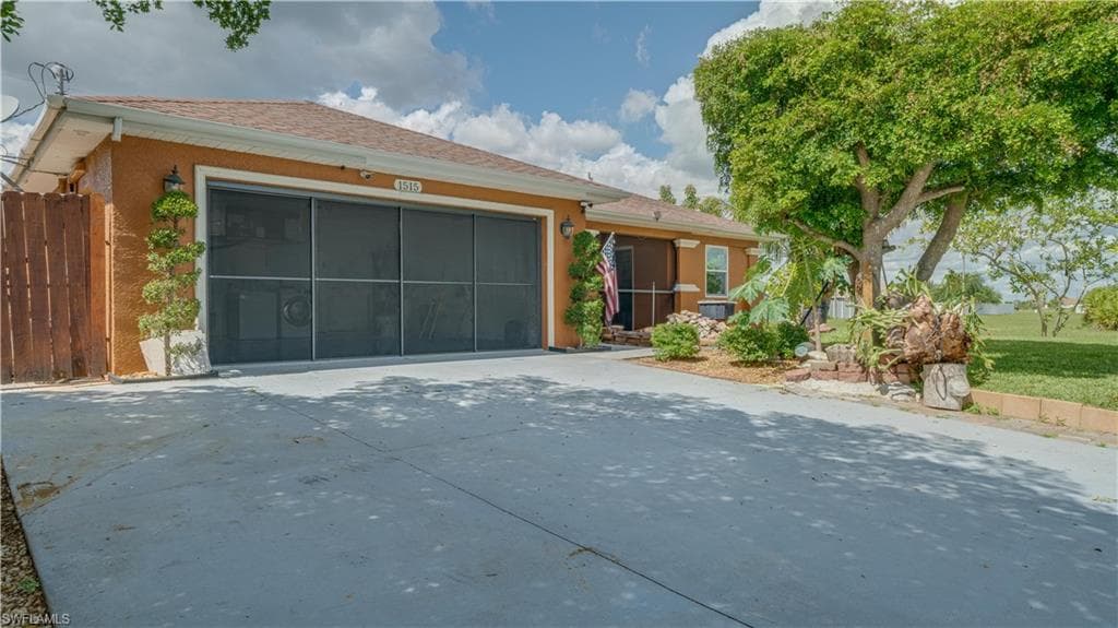 1515 Kismet PKY W CAPE CORAL, FL 33993