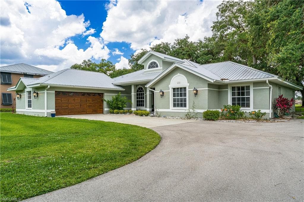 1192 Riverbend DR LABELLE, FL 33935