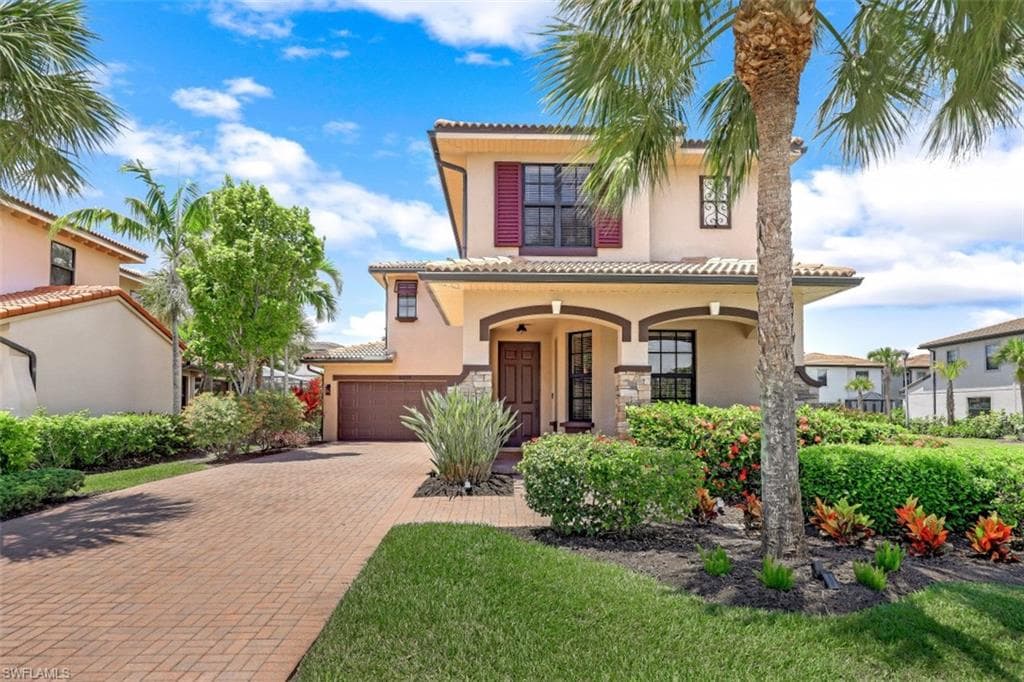 1233 Kendari TER NAPLES, FL 34113