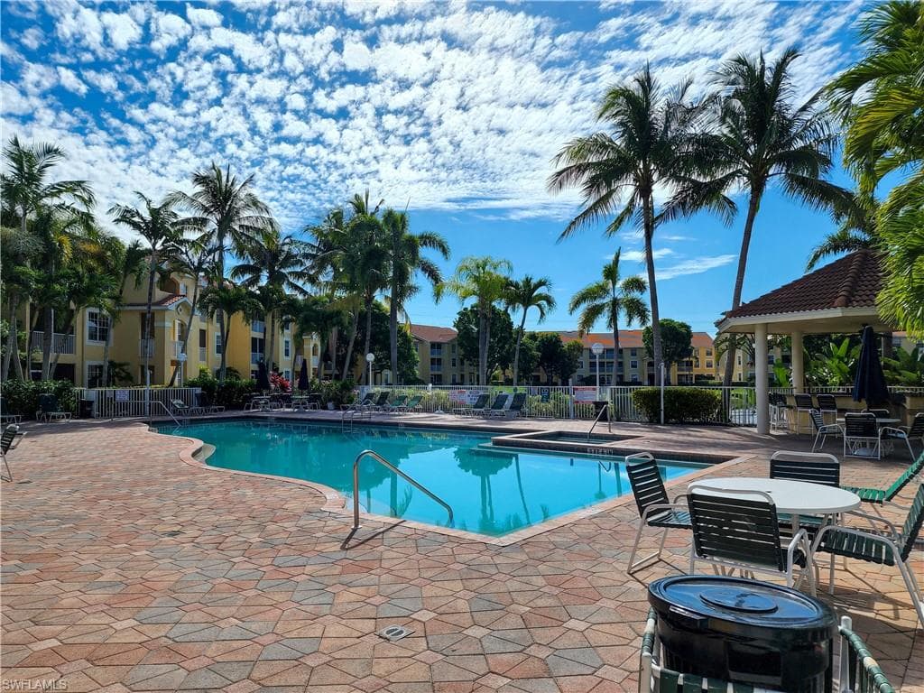 4680 Saint Croix LN 511 NAPLES, FL 34109