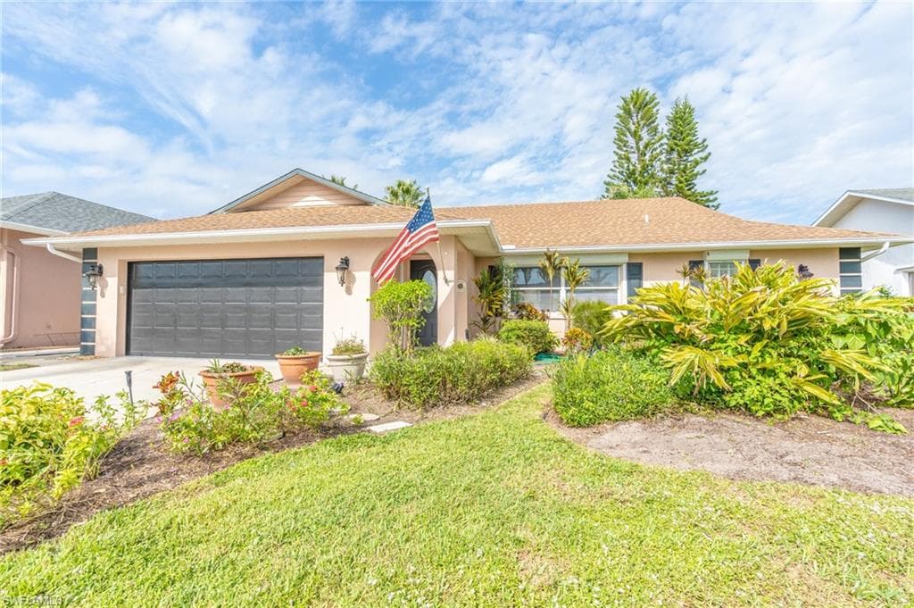 5245 Malvern CT NAPLES, FL 34112