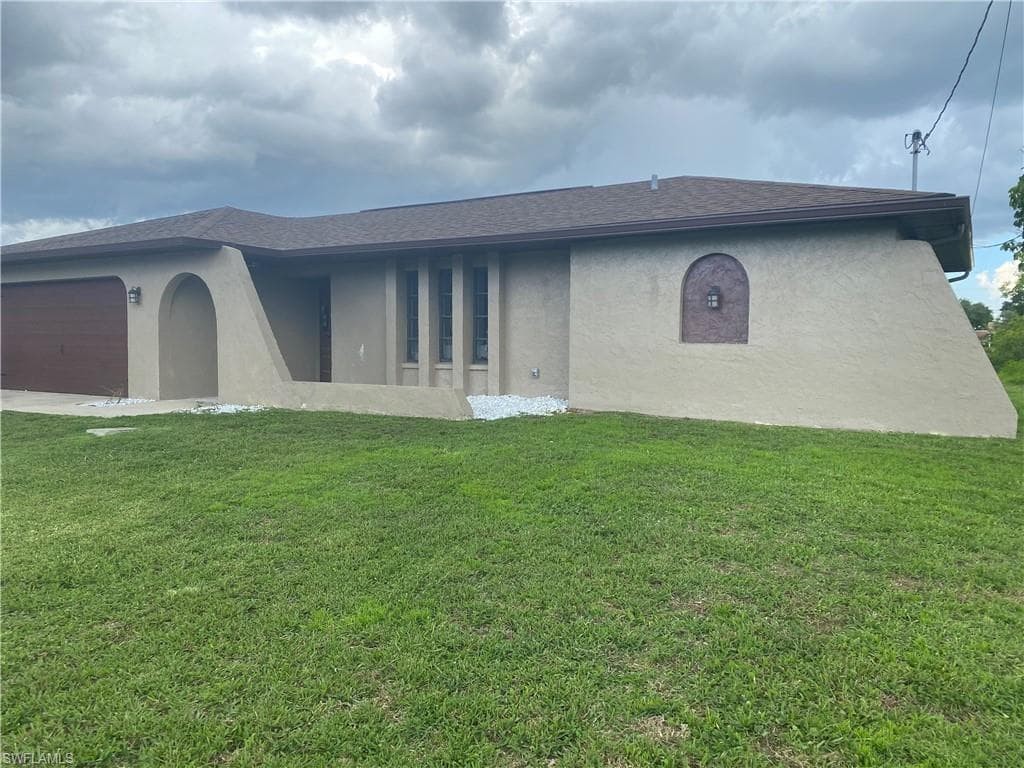 1629 NE 10th AVE CAPE CORAL, FL 33909