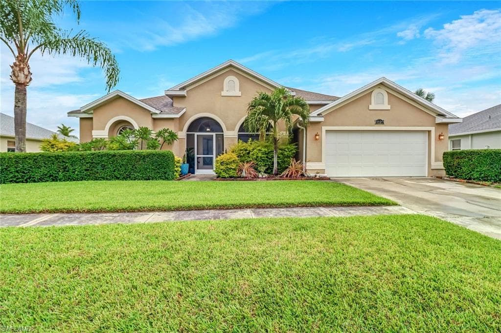 4520 Varsity Lakes CT LEHIGH ACRES, FL 33971