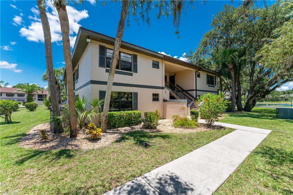 19505 Quesada AVE II 202 PORT CHARLOTTE, FL 33948