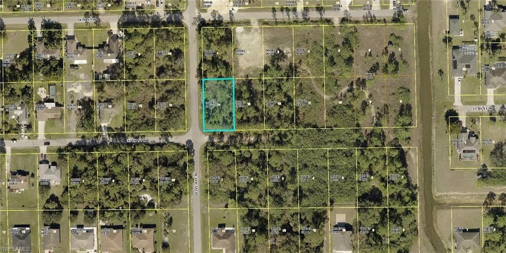 3112 17th ST W LEHIGH ACRES, FL 33971