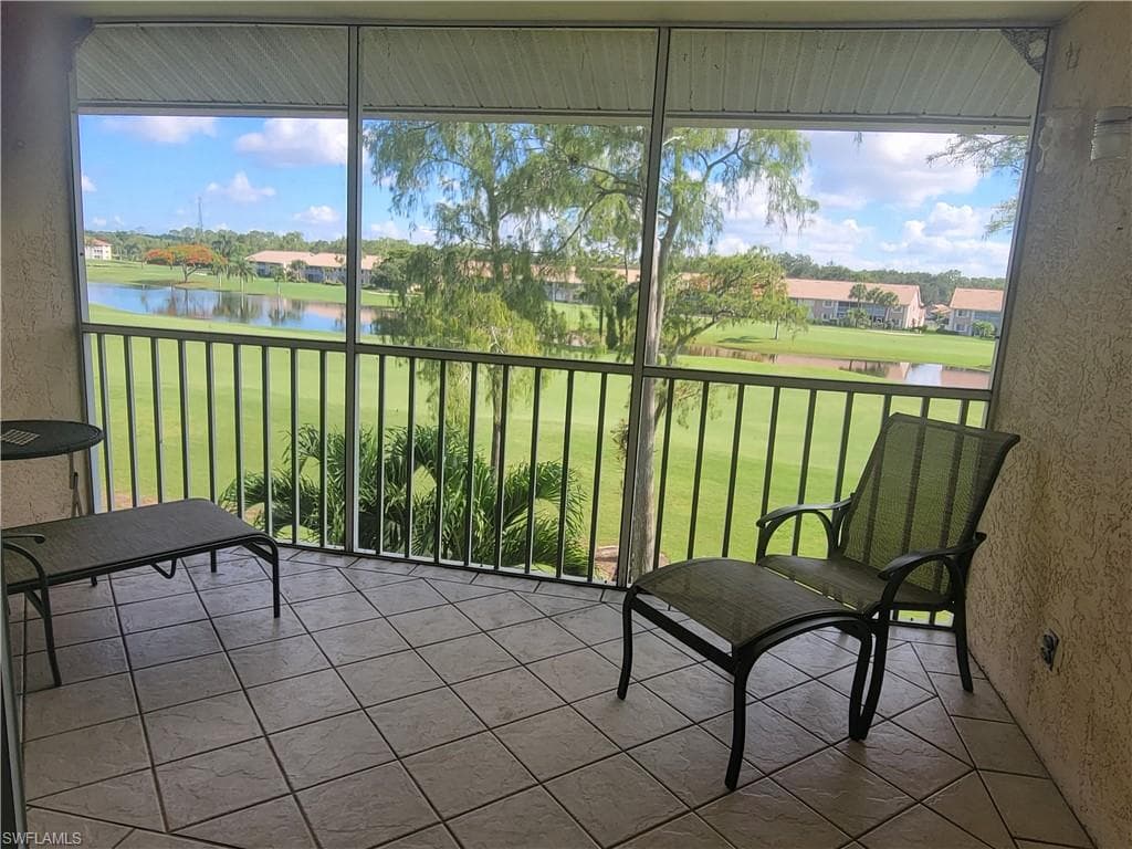 5975 Bloomfield CIR C302 NAPLES, FL 34112