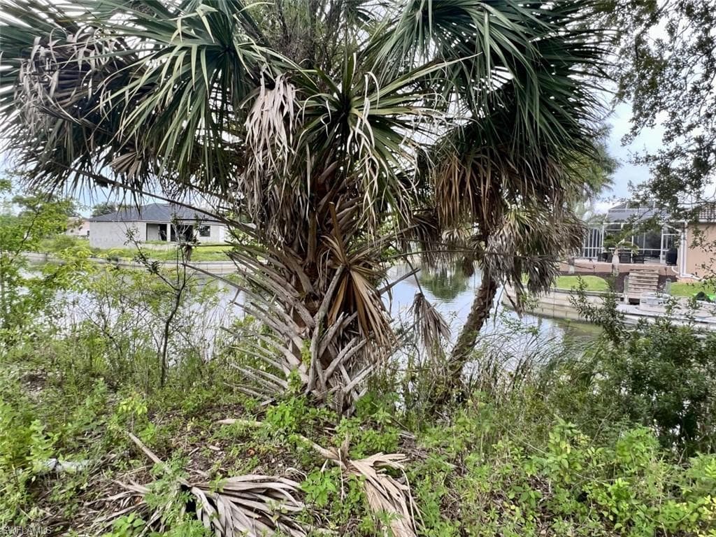 1232 Hancock Bridge PKY CAPE CORAL, FL 33990
