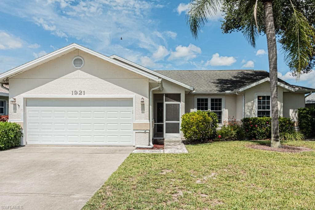1921 Piccadilly Circus NAPLES, FL 34112