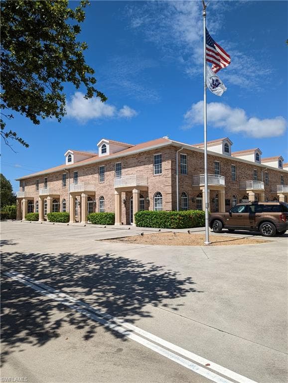4707 Enterprise AVE NAPLES, FL 34104