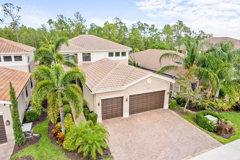 3415 Pacific DR NAPLES, FL 34119