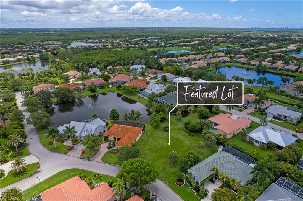 8566 S Lake CIR FORT MYERS, FL 33908