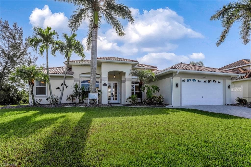 5305 SW 23rd AVE CAPE CORAL, FL 33914
