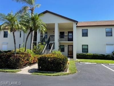 9270 Lake Park DR 204 FORT MYERS, FL 33919