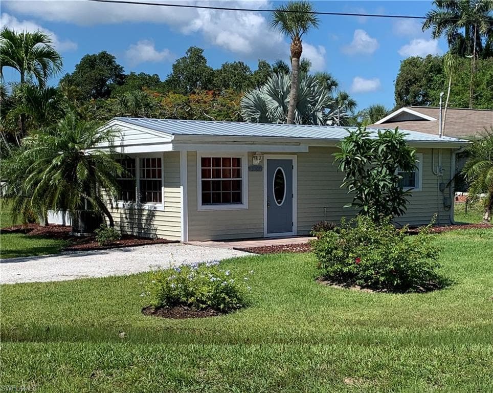 3307 Sixth AVE ST. JAMES CITY, FL 33956
