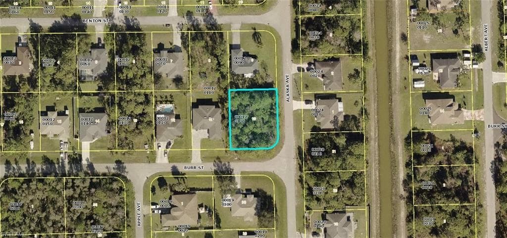 5536 Burr ST LEHIGH ACRES, FL 33971
