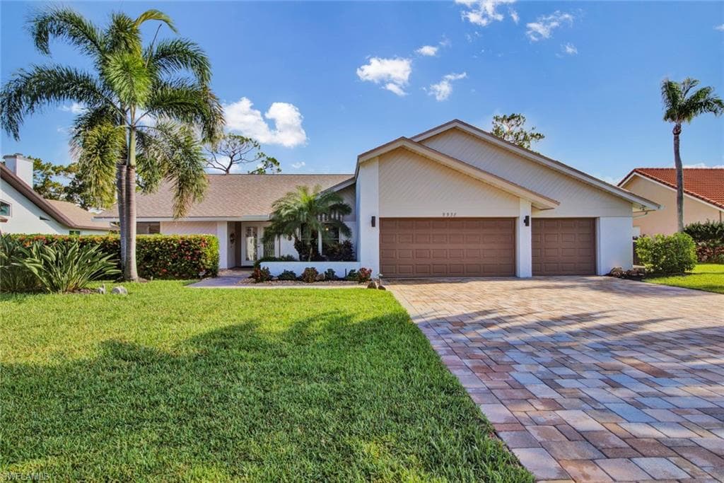 9938 ORTEGA LN BONITA SPRINGS, FL 34135