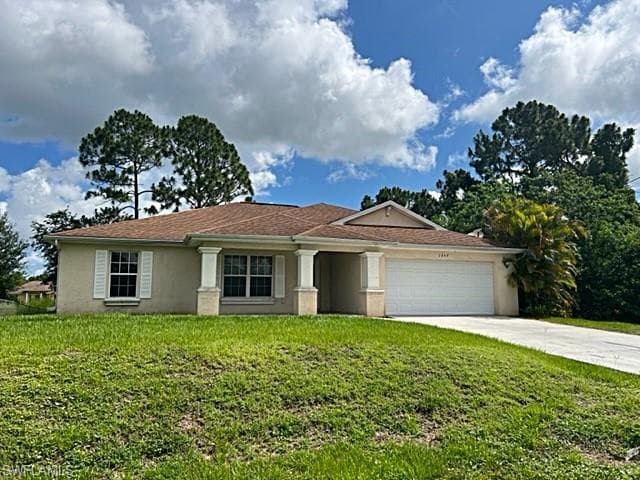 1247 Eclair ST E LEHIGH ACRES, FL 33974
