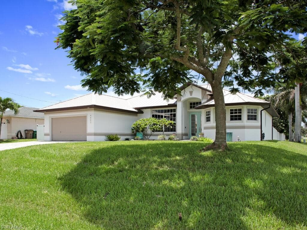 4402 SW 14th AVE CAPE CORAL, FL 33914