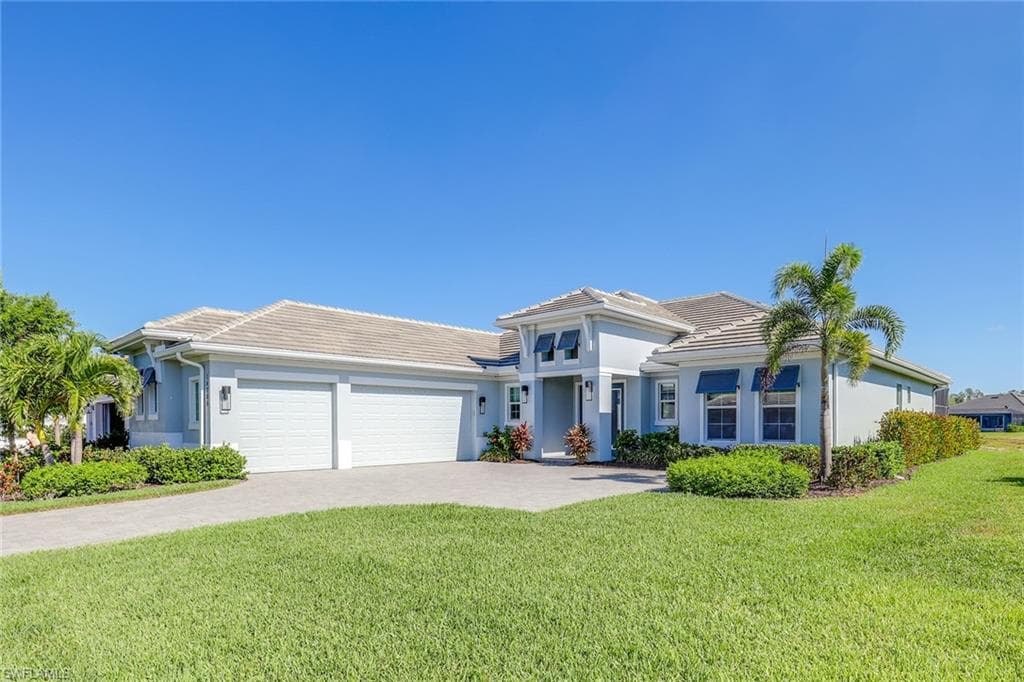 14205 Laguna Springs LN NAPLES, FL 34114