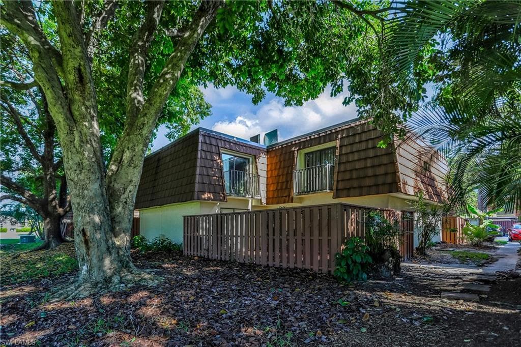 5249 Cedarbend DR 2 FORT MYERS, FL 33919