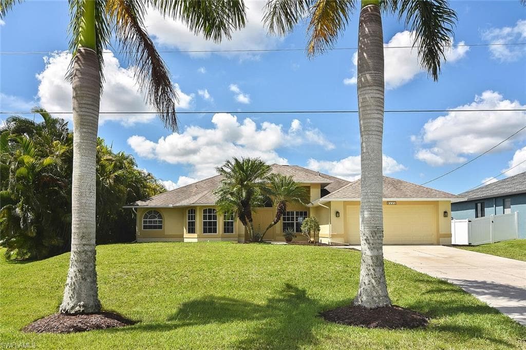 2830 NW 4th ST CAPE CORAL, FL 33993