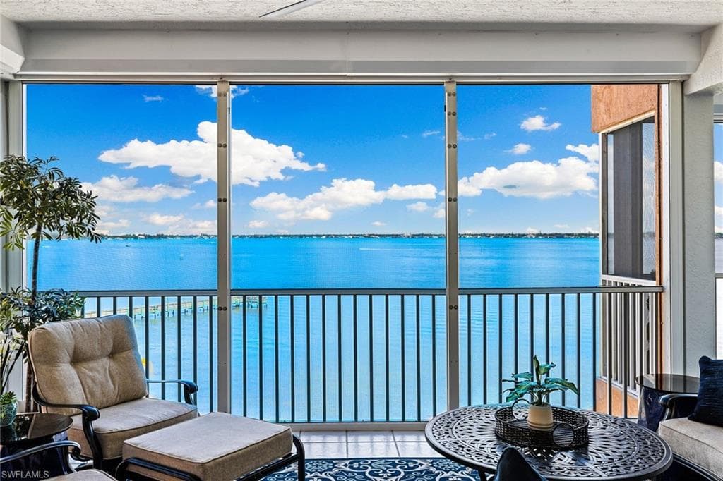 14813 Laguna DR 401 FORT MYERS, FL 33908