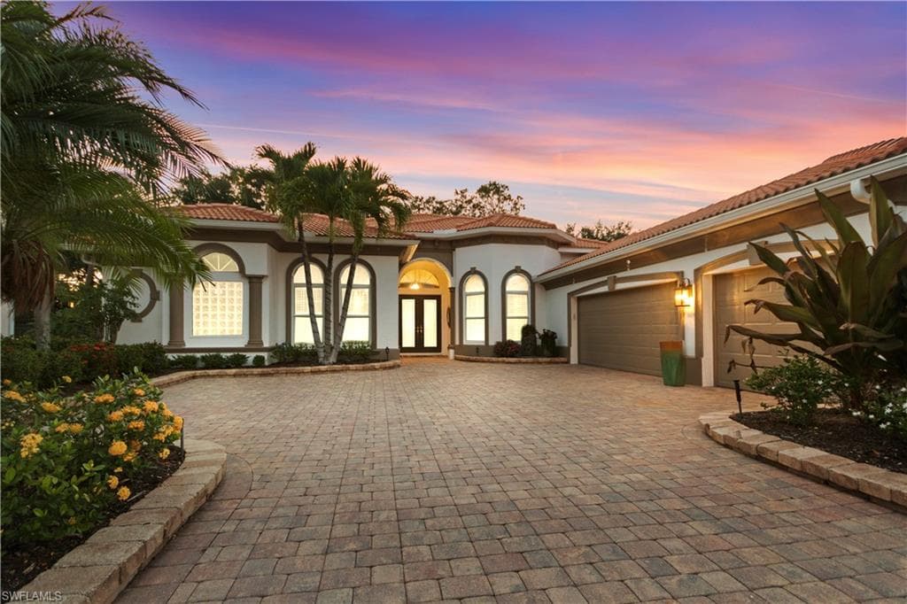 8521 Sedonia CIR ESTERO, FL 33967