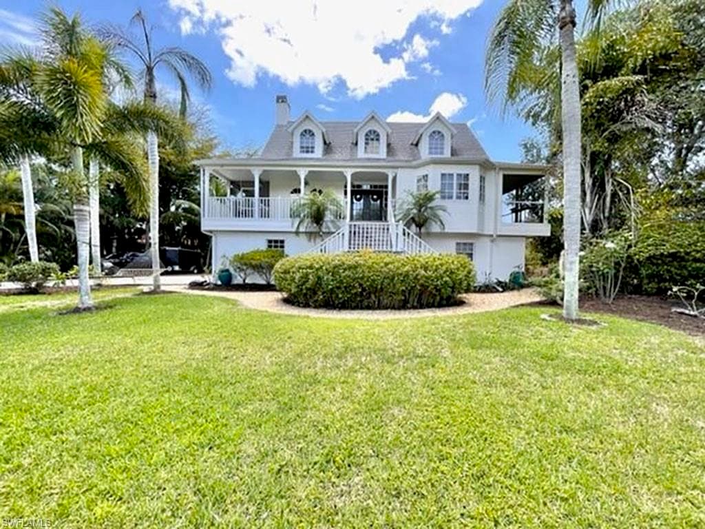 9409 Moonlight DR SANIBEL, FL 33957