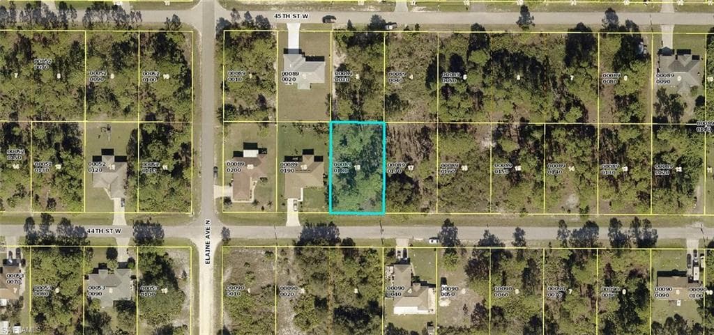 2614 44th ST W LEHIGH ACRES, FL 33971